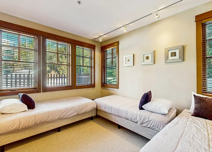 Copper Peak Retreat *